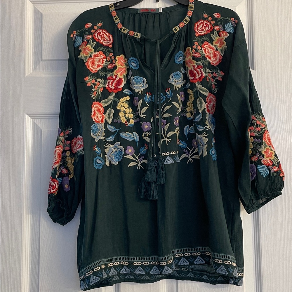 Johnny Was Floral Embroidered Boho Blouse